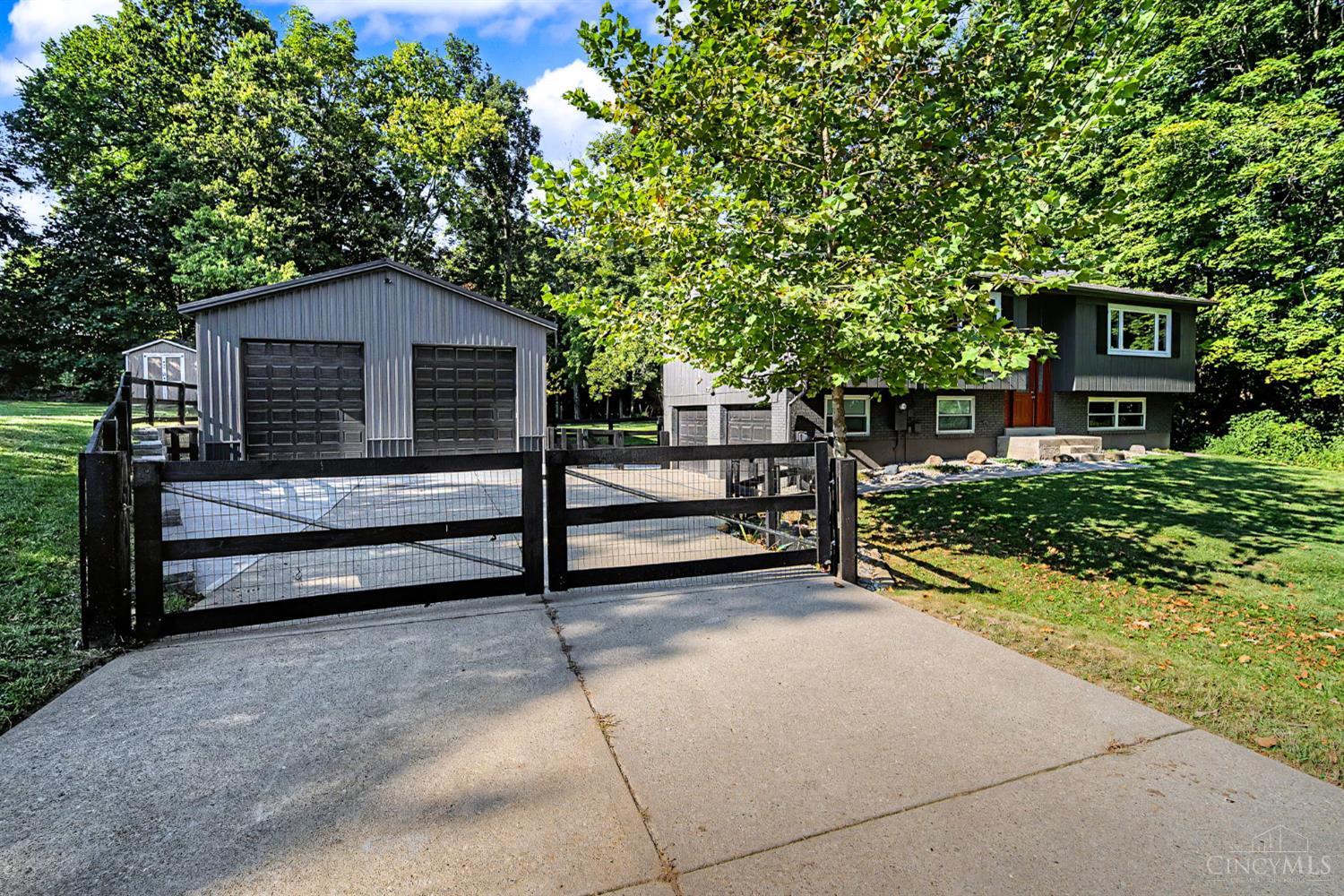 9169 Wintergreen Drive, West Chester, OH, 45069 — photo 2