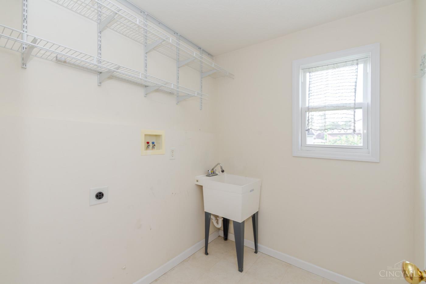6489 Michele Lane, Liberty Twp, OH, 45044 — photo 32