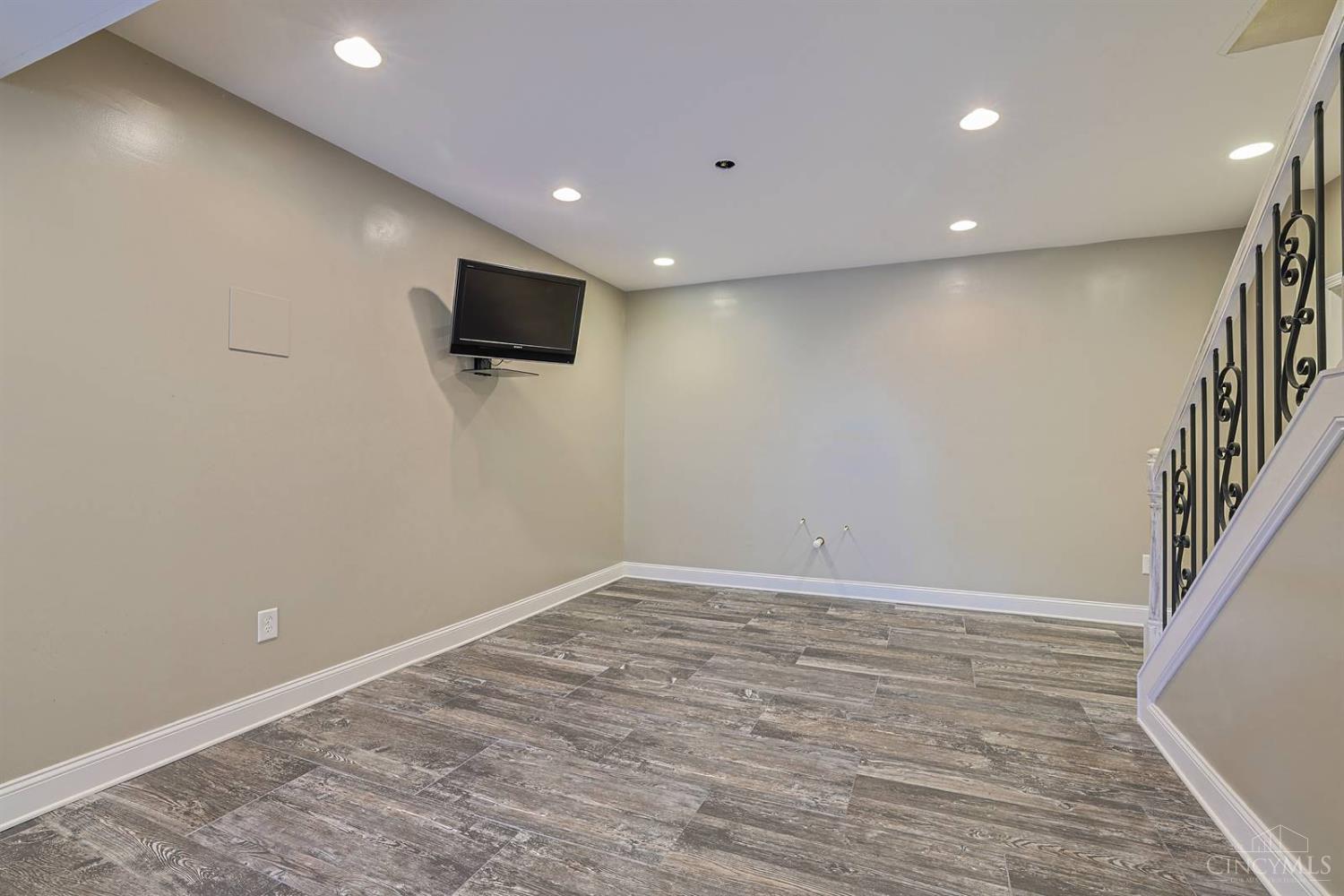 785 Cedar Drive, Miami Twp, OH, 45140 — photo 31