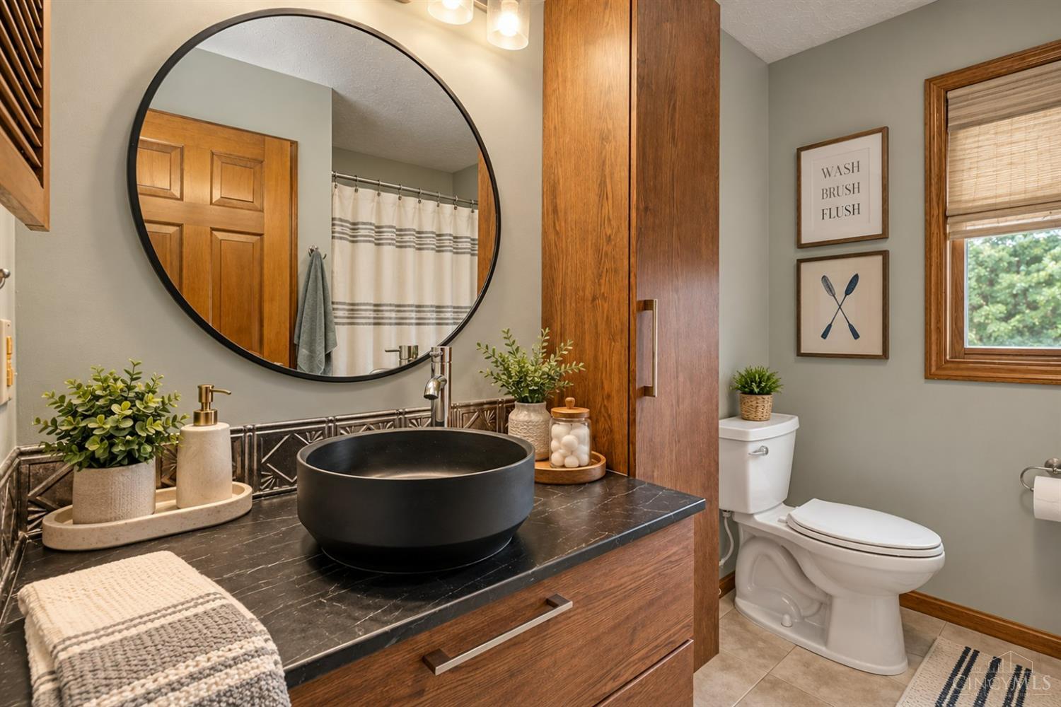 8295 Beckett Station Drive, West Chester, OH, 45069 — photo 32