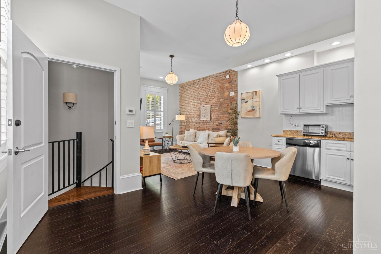435 Milton Street, Cincinnati, OH, 45202 — photo 21