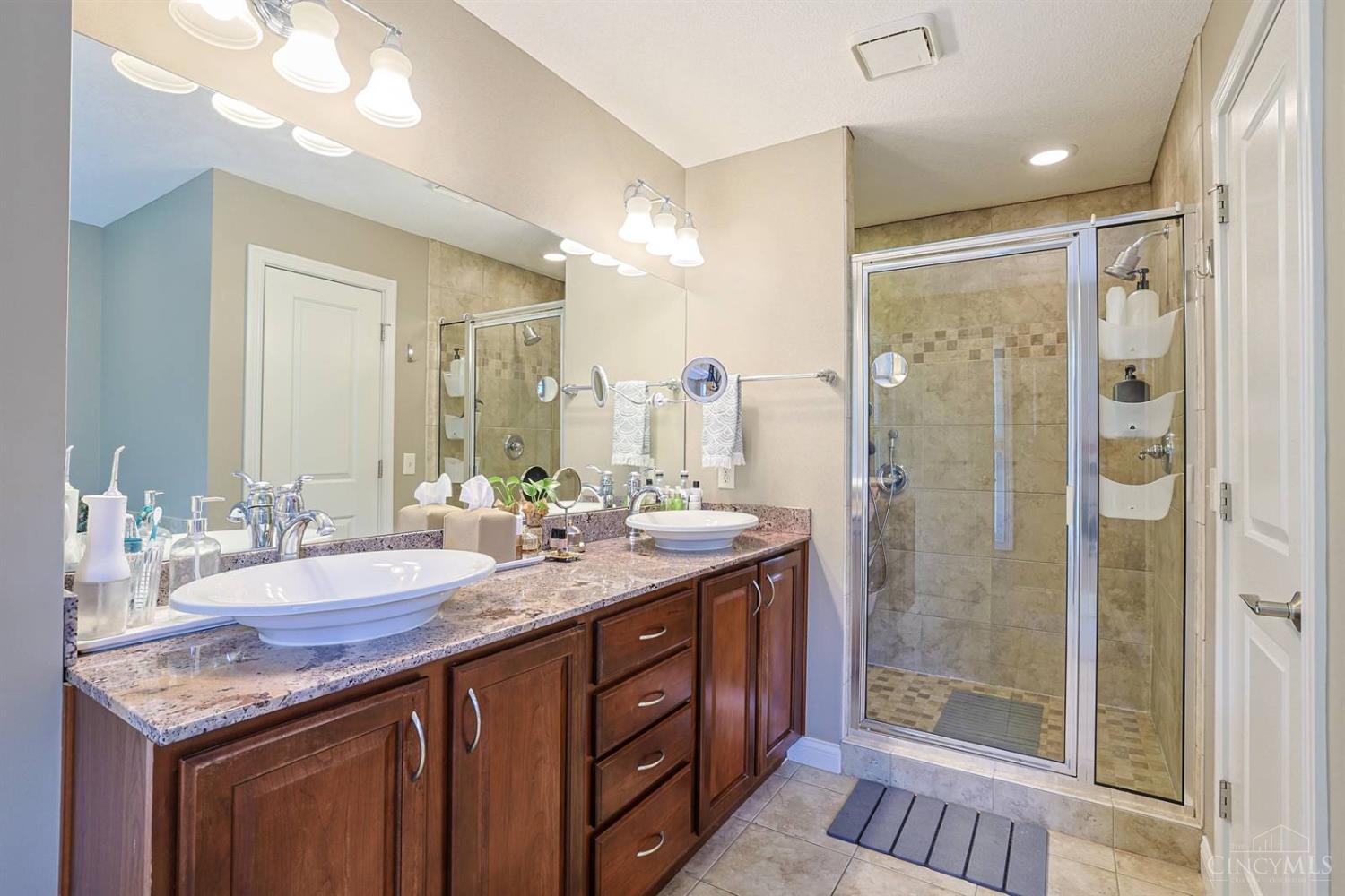 960 Volterra Lane, Cincinnati, OH, 45206 — photo 21