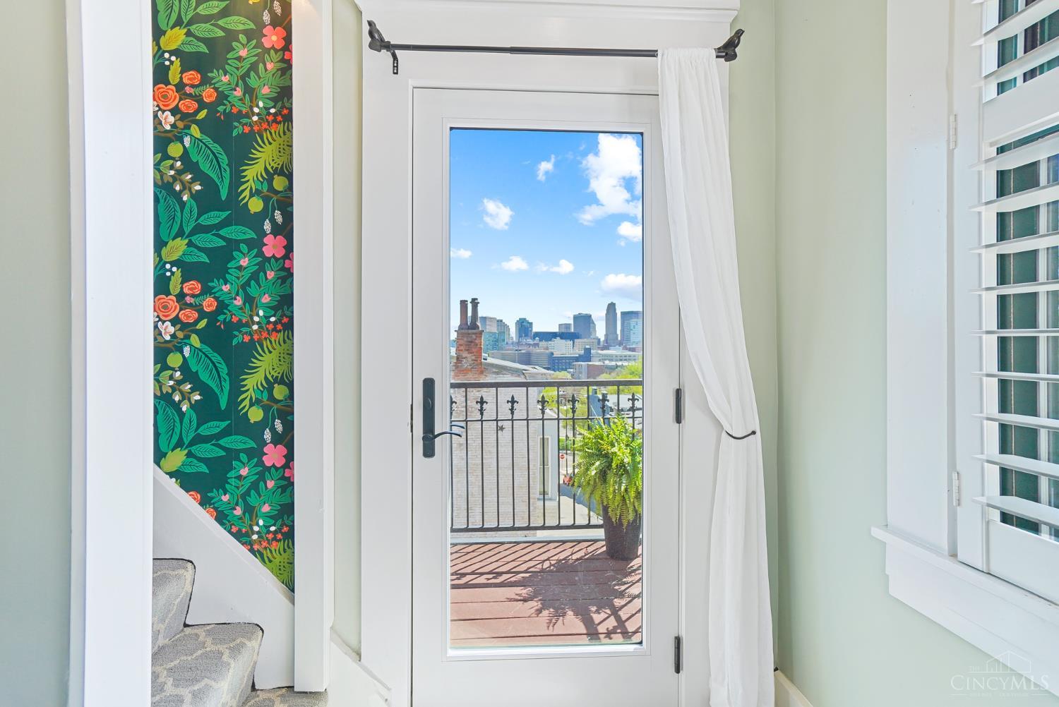 435 Milton Street, Cincinnati, OH, 45202 — photo 30