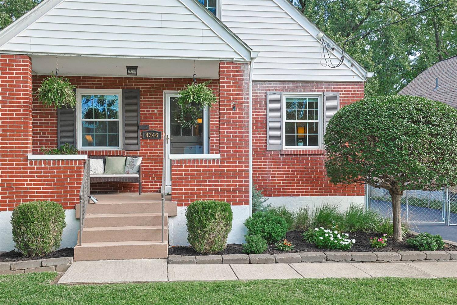Photo 3 of Sale Pending at 4346 Orchard Ln, Deer Park, OH 45236 | MLS# 1892976 | Listing updated on 2026-09-14