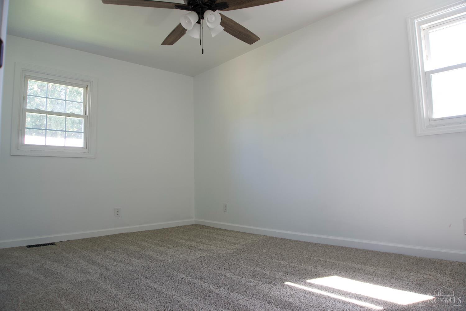60 Maple Street, Mowrystown, OH, 45155 — photo 21