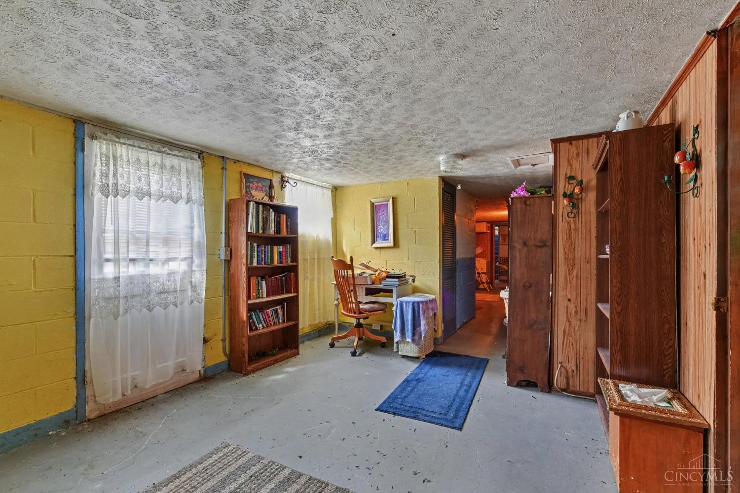 1327 Libby Lane, Ohio Twp, OH, 45157