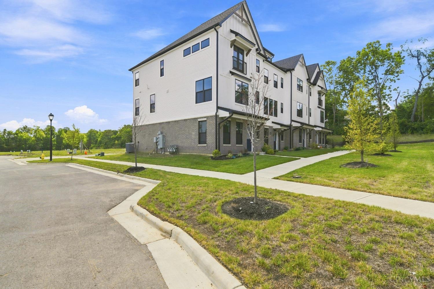 6411 Coverage Court, Mason, OH, 45040 — photo 2