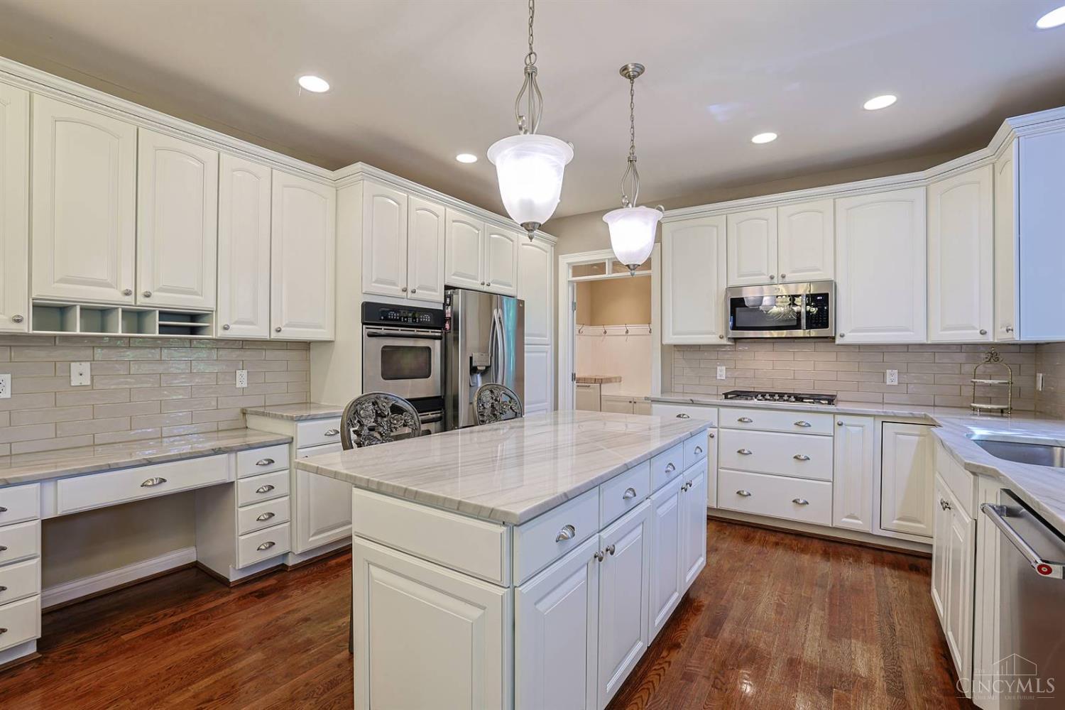 785 Cedar Drive, Miami Twp, OH, 45140 — photo 9