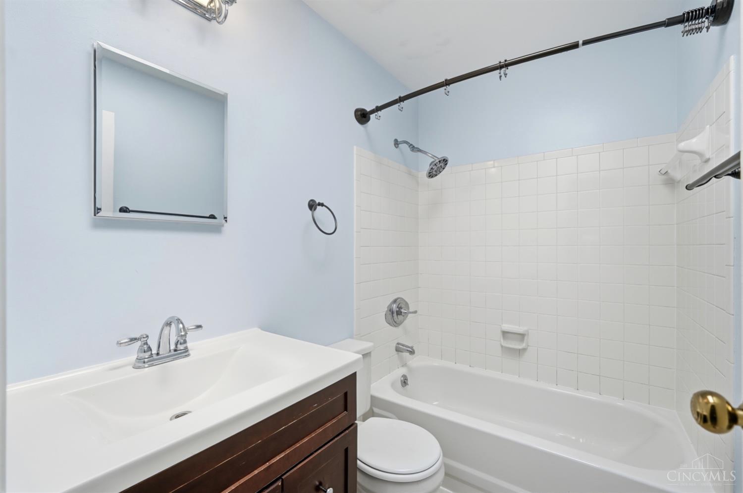 2823 Keystone Drive, Cincinnati, OH, 45230 — photo 32