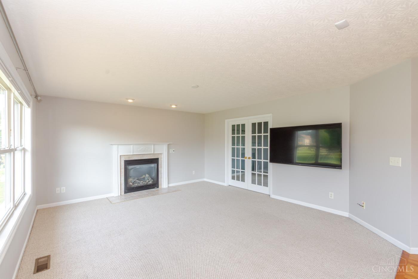 6489 Michele Lane, Liberty Twp, OH, 45044 — photo 6