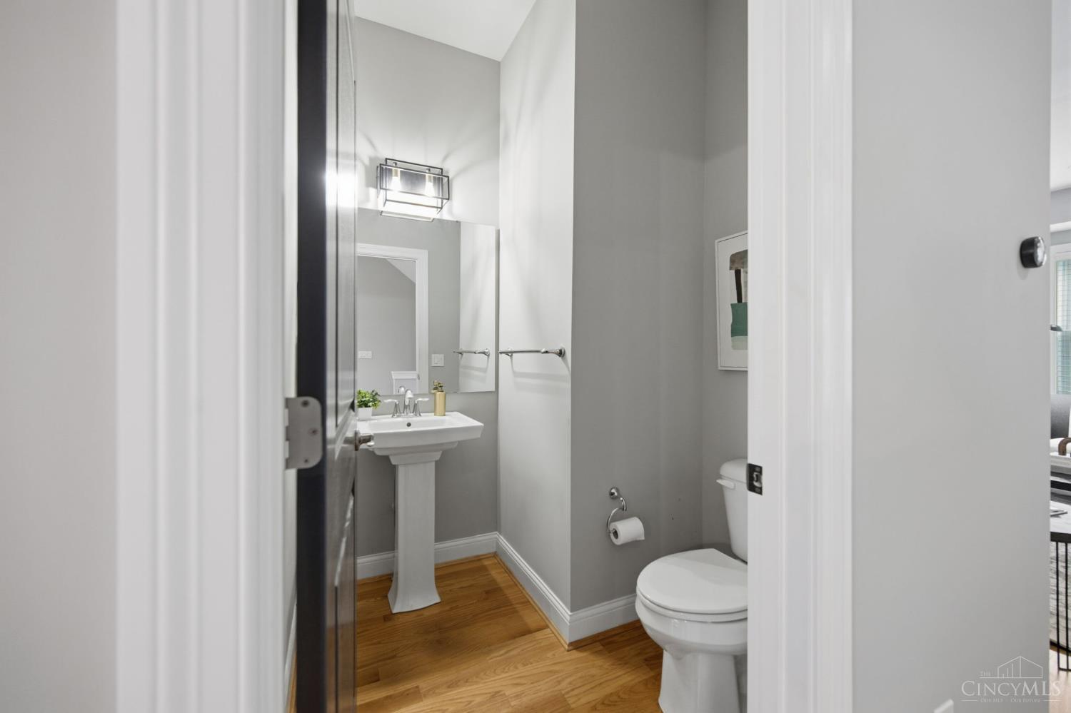 3118 Woodburn Avenue, Cincinnati, OH, 45207 — photo 14