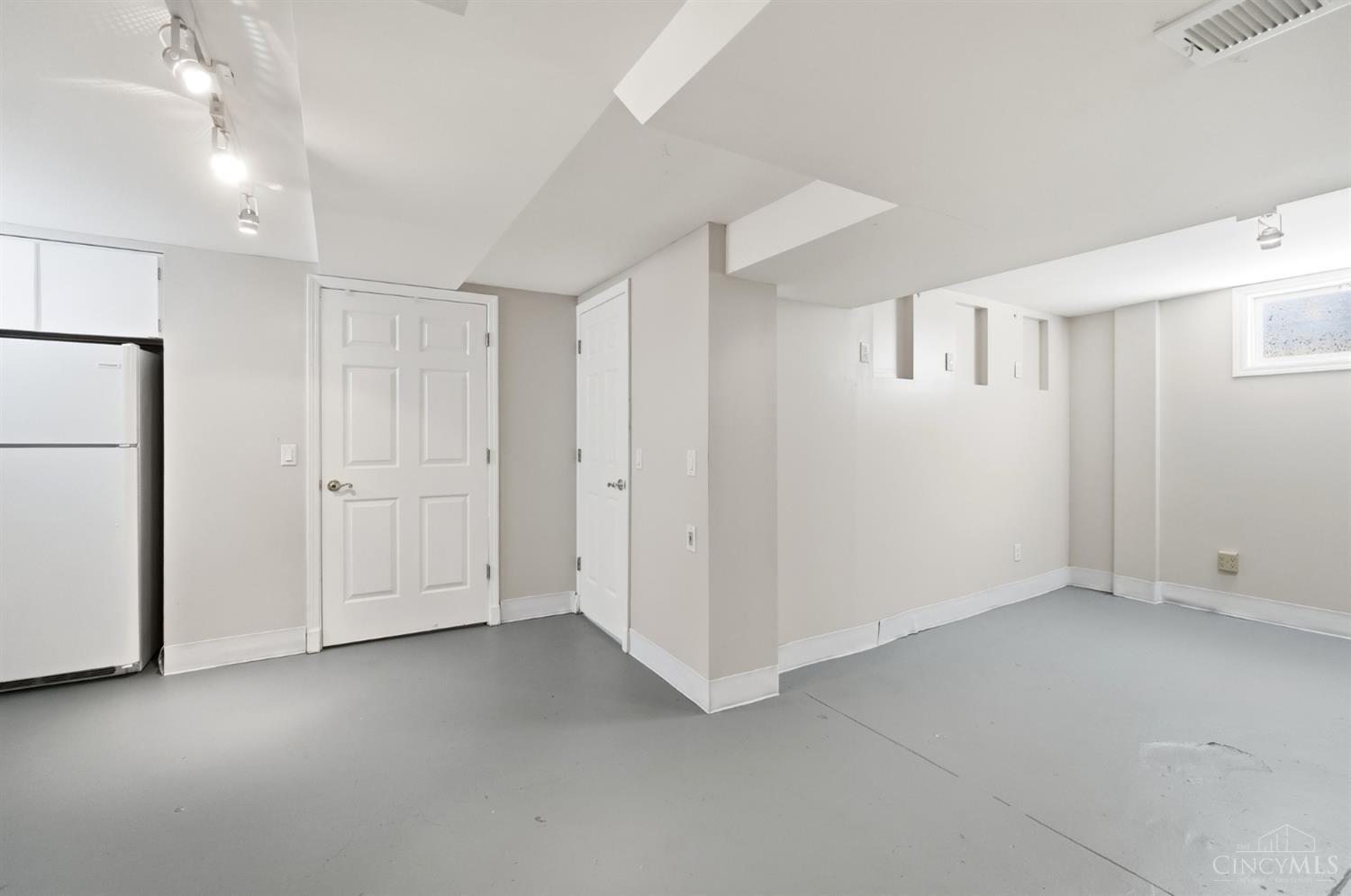 3767 Hyde Park Avenue, Cincinnati, OH, 45209 — photo 31
