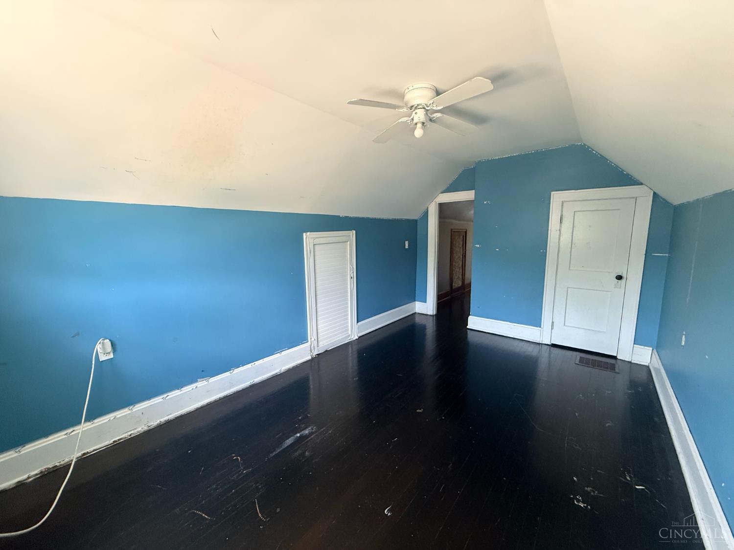 1633 First Avenue, Cincinnati, OH, 45205 — photo 6