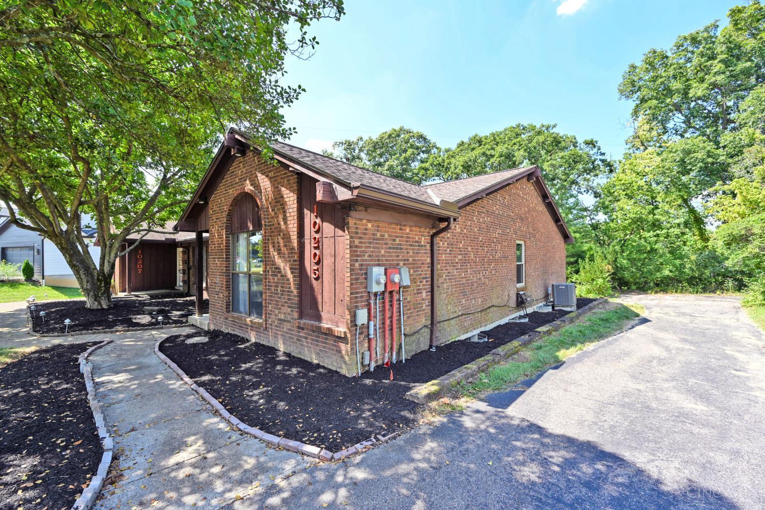 10205 Hightower Court, Montgomery, OH, 45249 — photo 49
