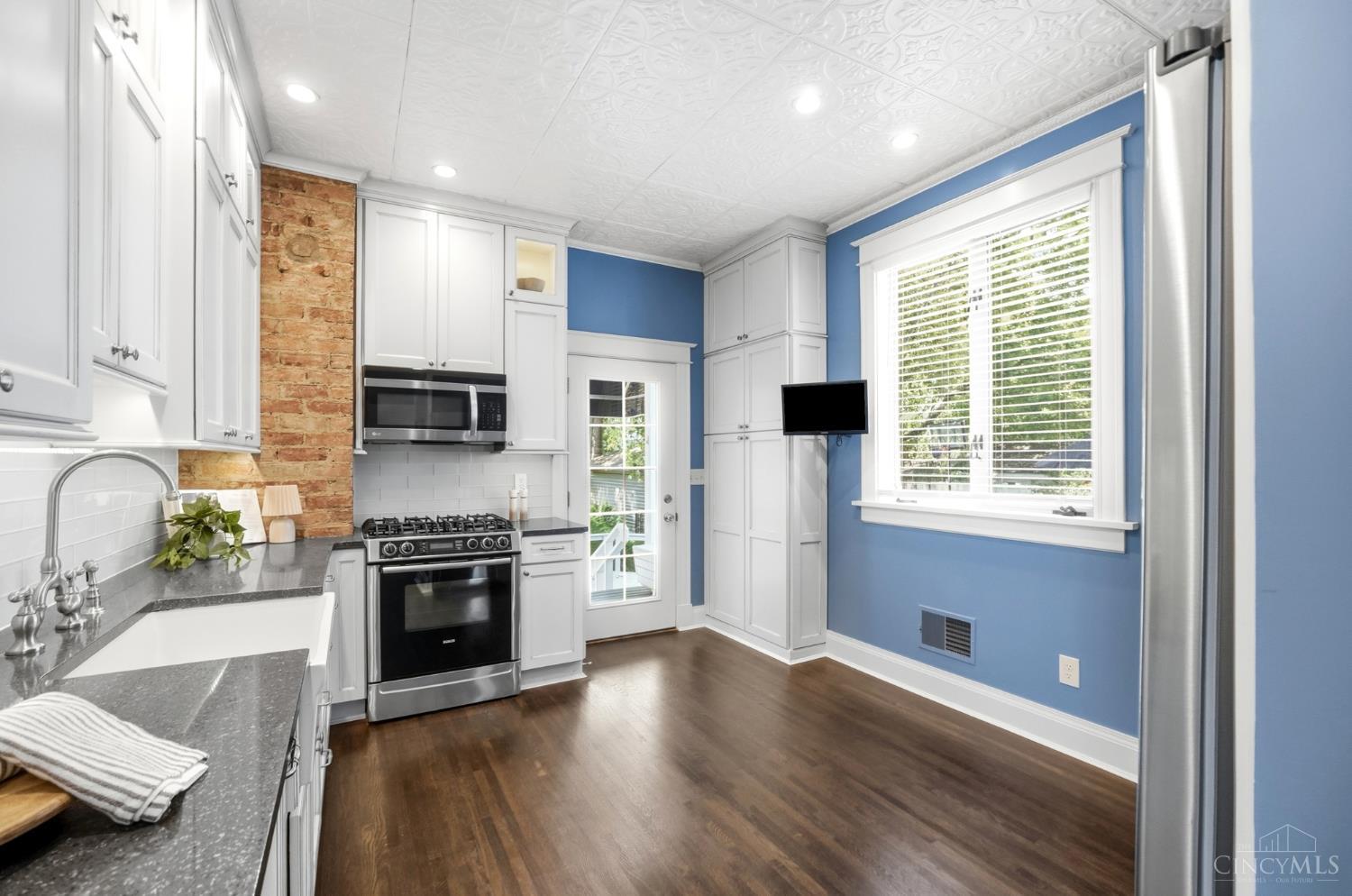 3767 Hyde Park Avenue, Cincinnati, OH, 45209 — photo 11