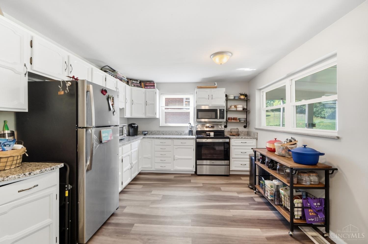 1231 Thurnridge Drive, Reading, OH, 45215 — photo 10