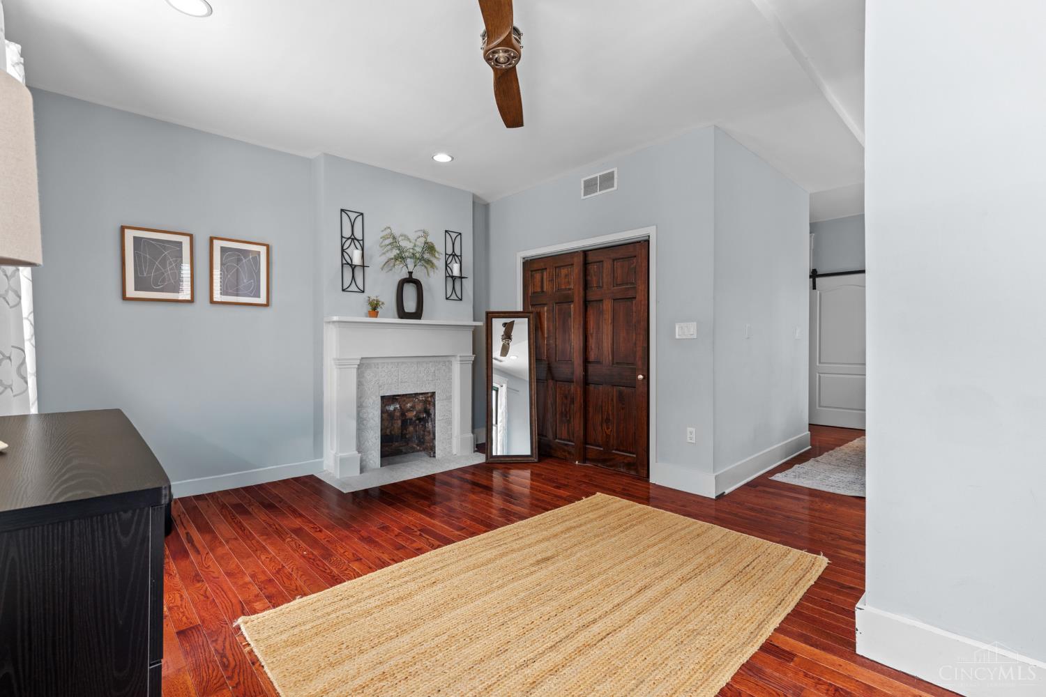 435 Milton Street, Cincinnati, OH, 45202 — photo 27