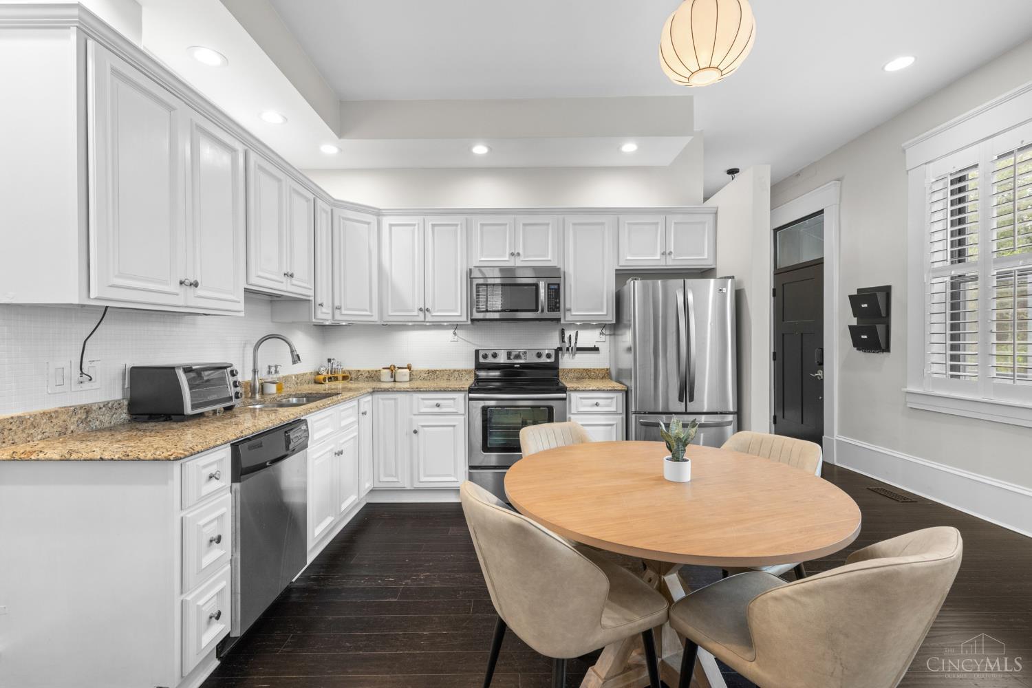 435 Milton Street, Cincinnati, OH, 45202 — photo 18
