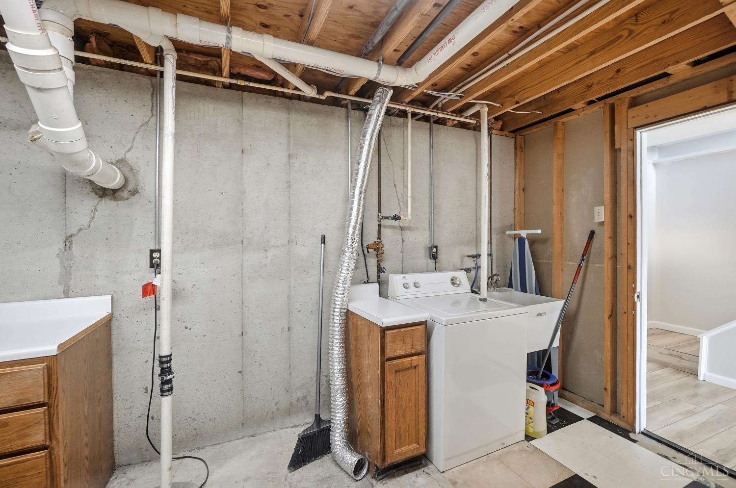 2823 Keystone Drive, Cincinnati, OH, 45230 — photo 64