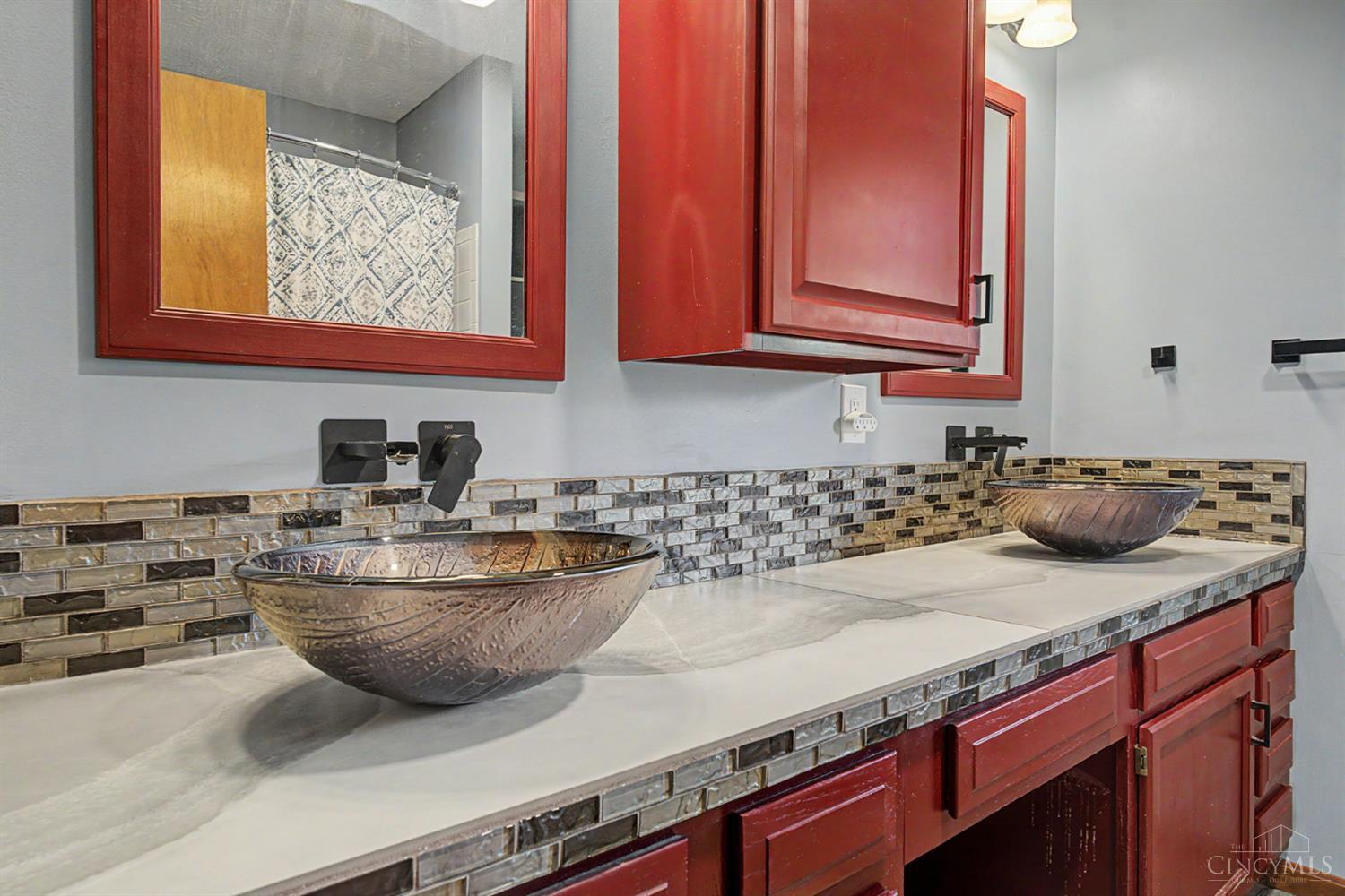 8295 Beckett Station Drive, West Chester, OH, 45069 — photo 24
