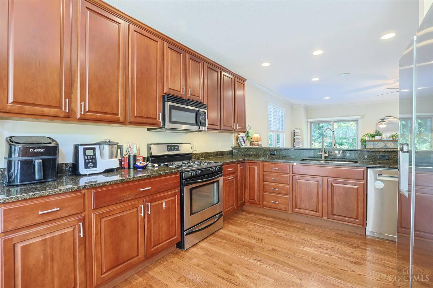 960 Volterra Lane, Cincinnati, OH, 45206 — photo 11