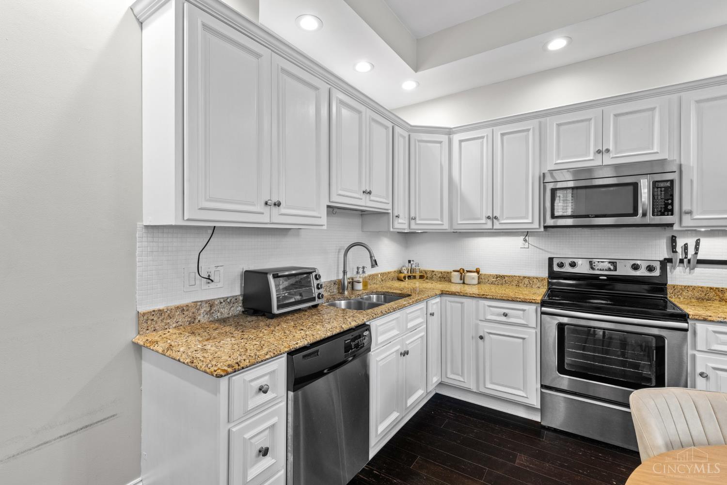 435 Milton Street, Cincinnati, OH, 45202 — photo 19