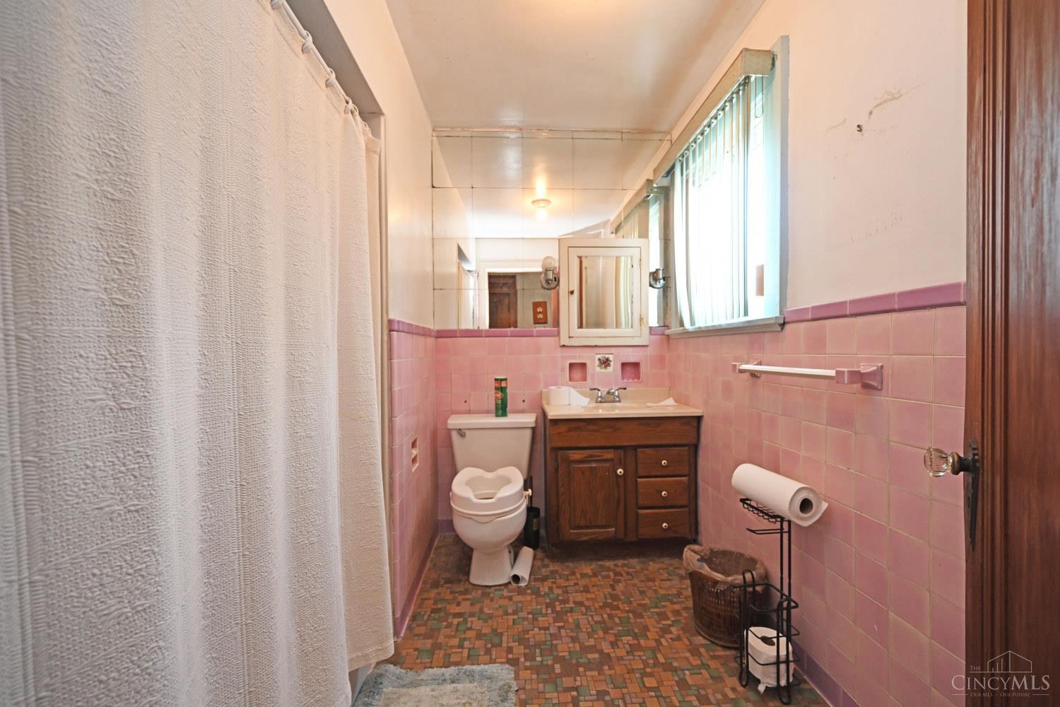 4640 Hamilton Avenue, Cincinnati, OH, 45223 — photo 36