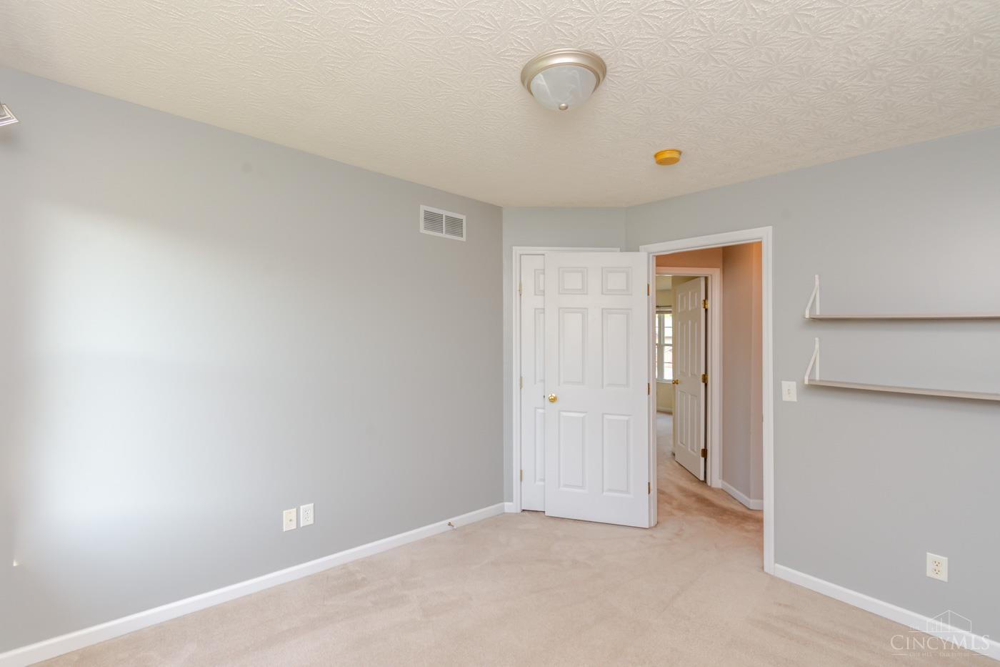 6489 Michele Lane, Liberty Twp, OH, 45044 — photo 40