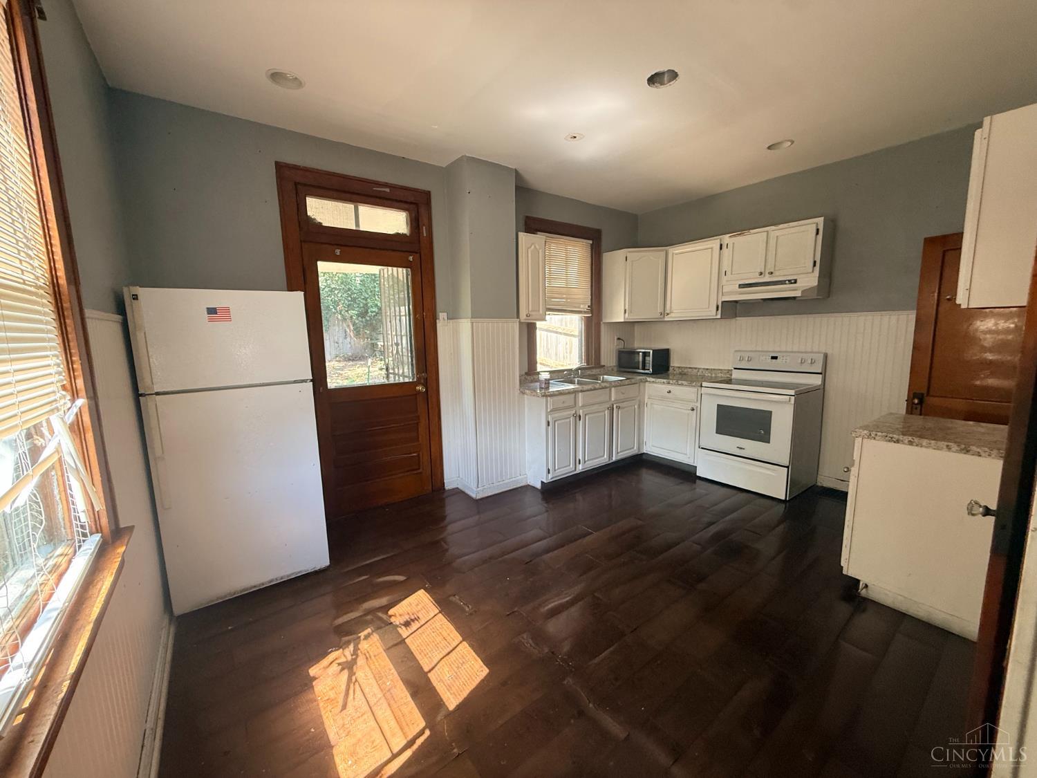 1633 First Avenue, Cincinnati, OH, 45205 — photo 14
