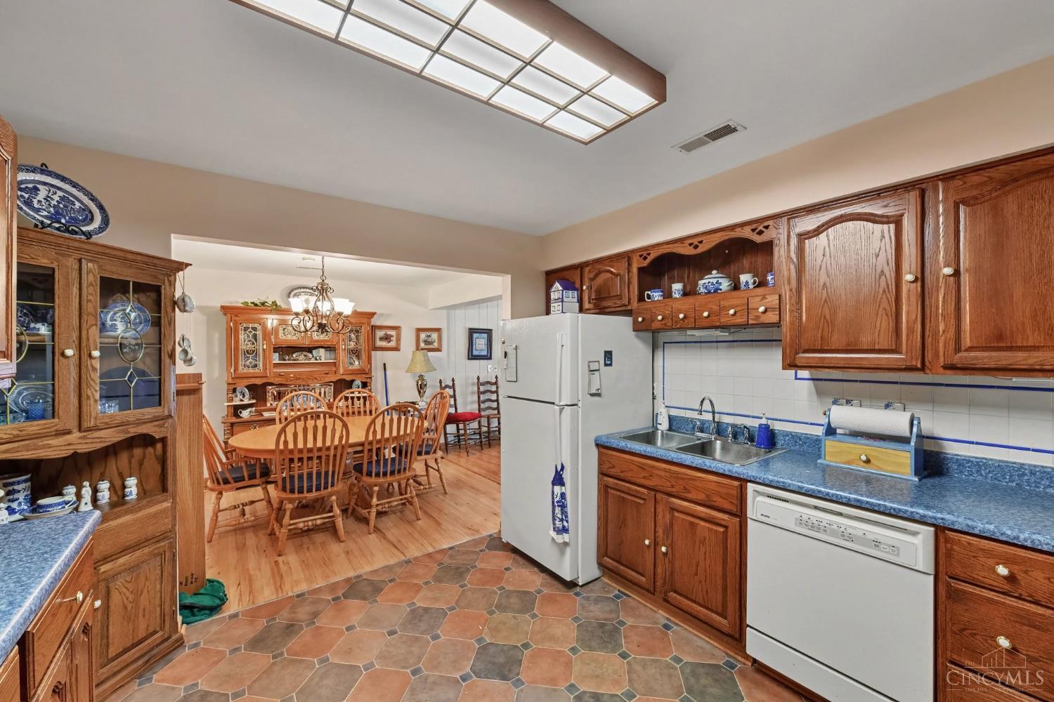1327 Libby Lane, Ohio Twp, OH, 45157