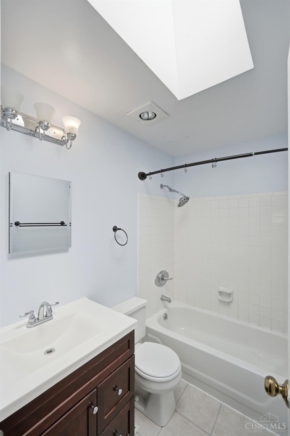 2823 Keystone Drive, Cincinnati, OH, 45230 — photo 33