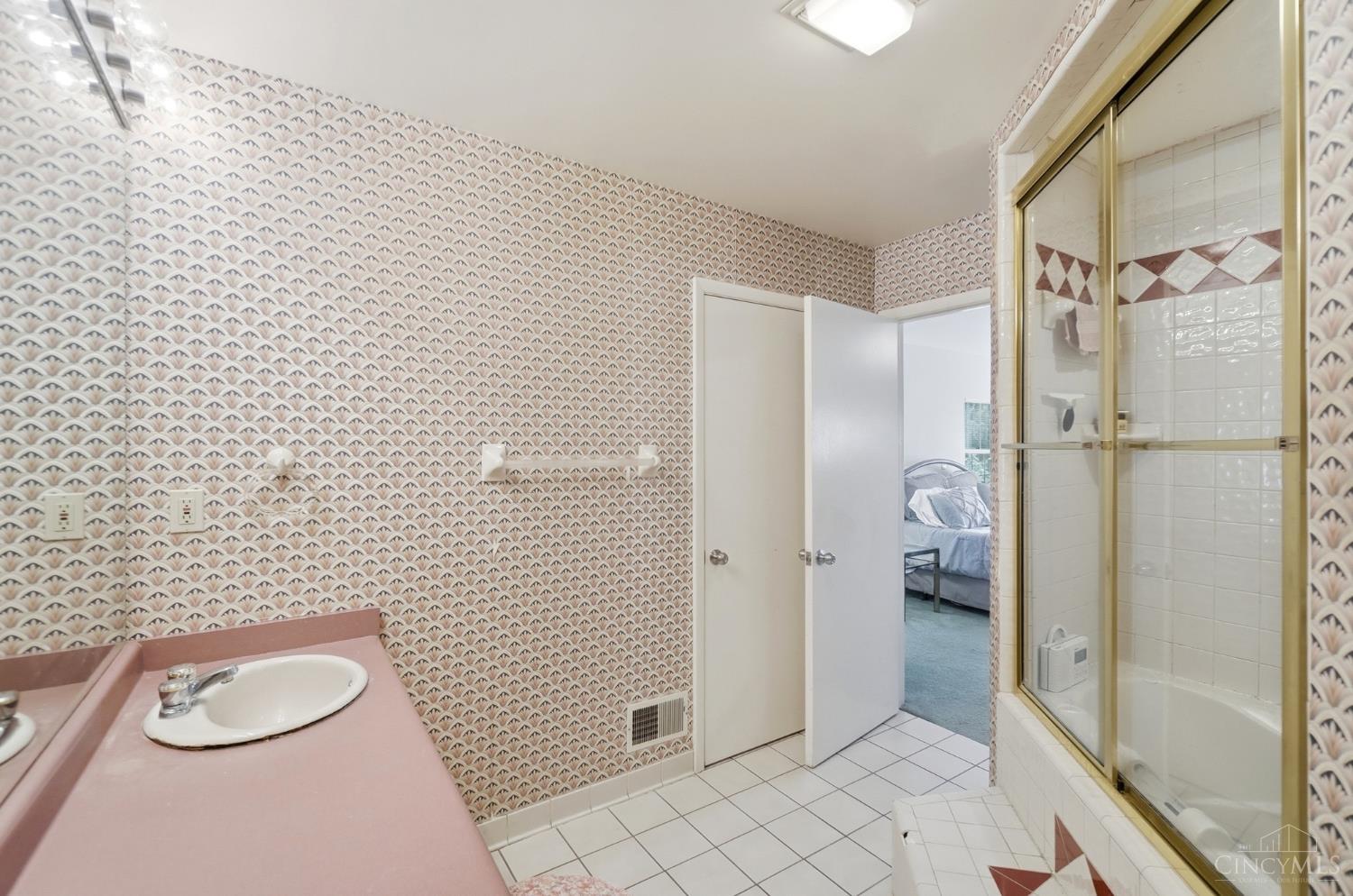526 Chisholm Trail