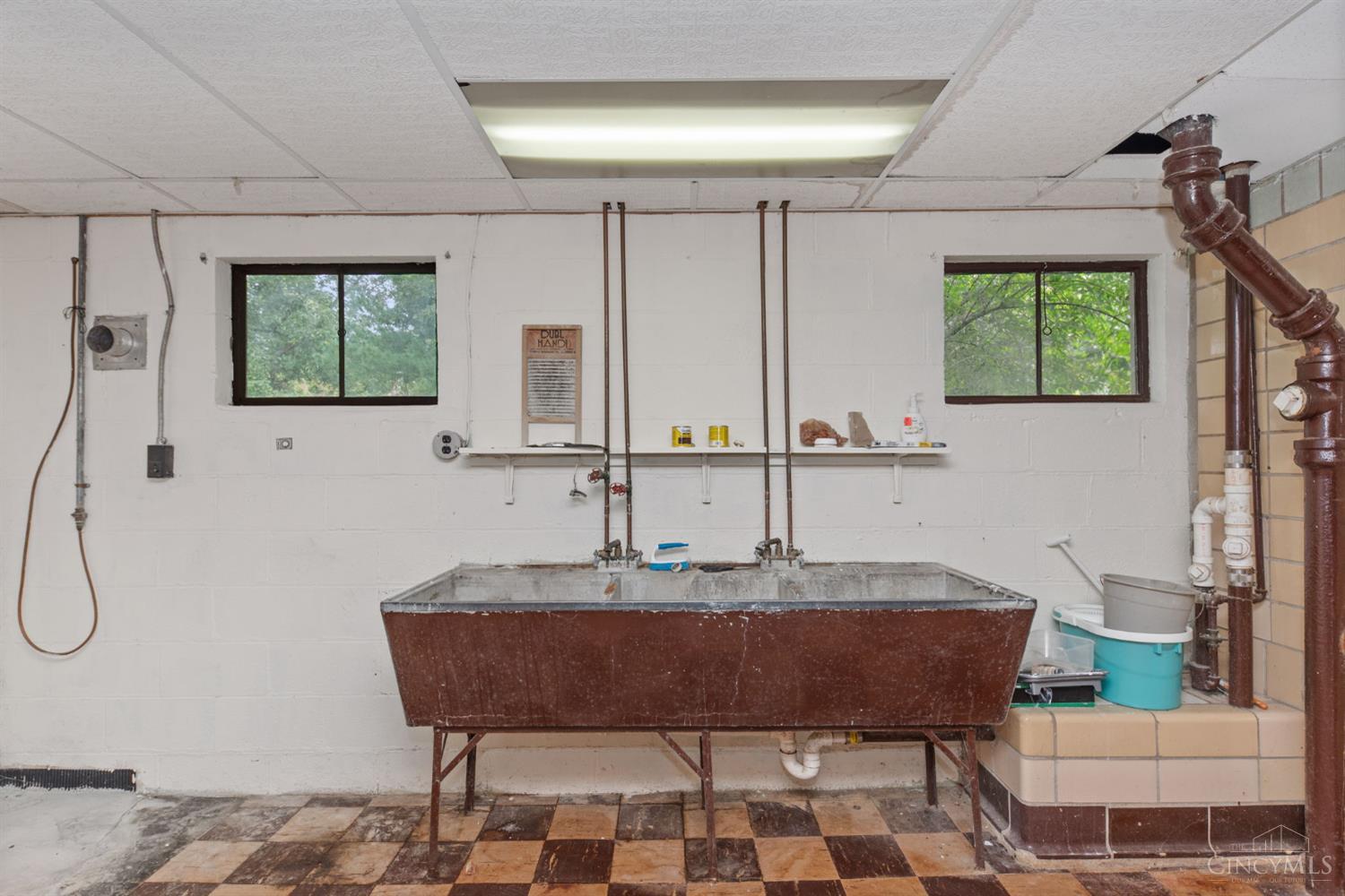 3270 Renfro Avenue, Cincinnati, OH, 45211 — photo 33