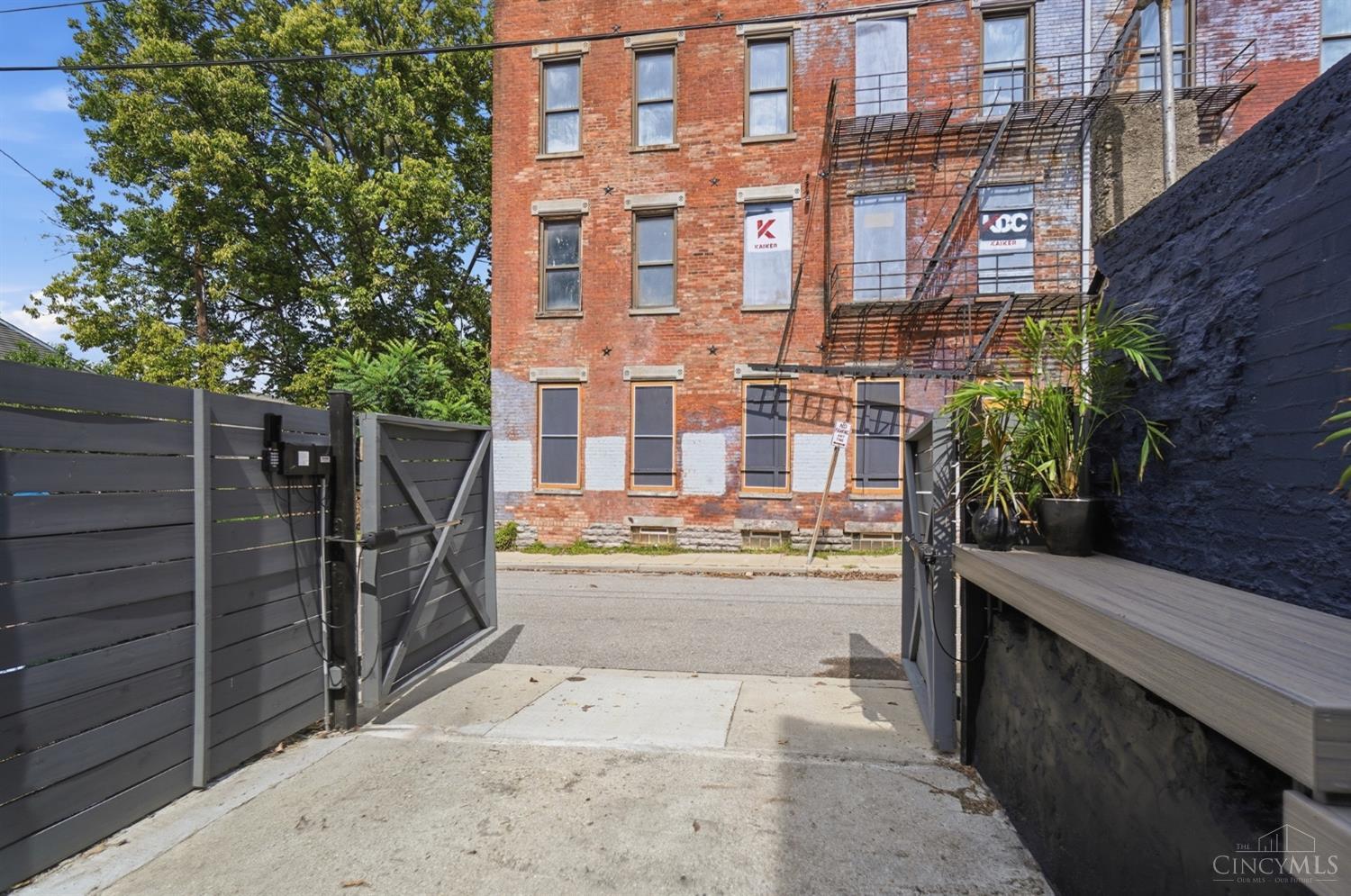 1104 Dayton Street, Cincinnati, OH, 45214 — photo 50