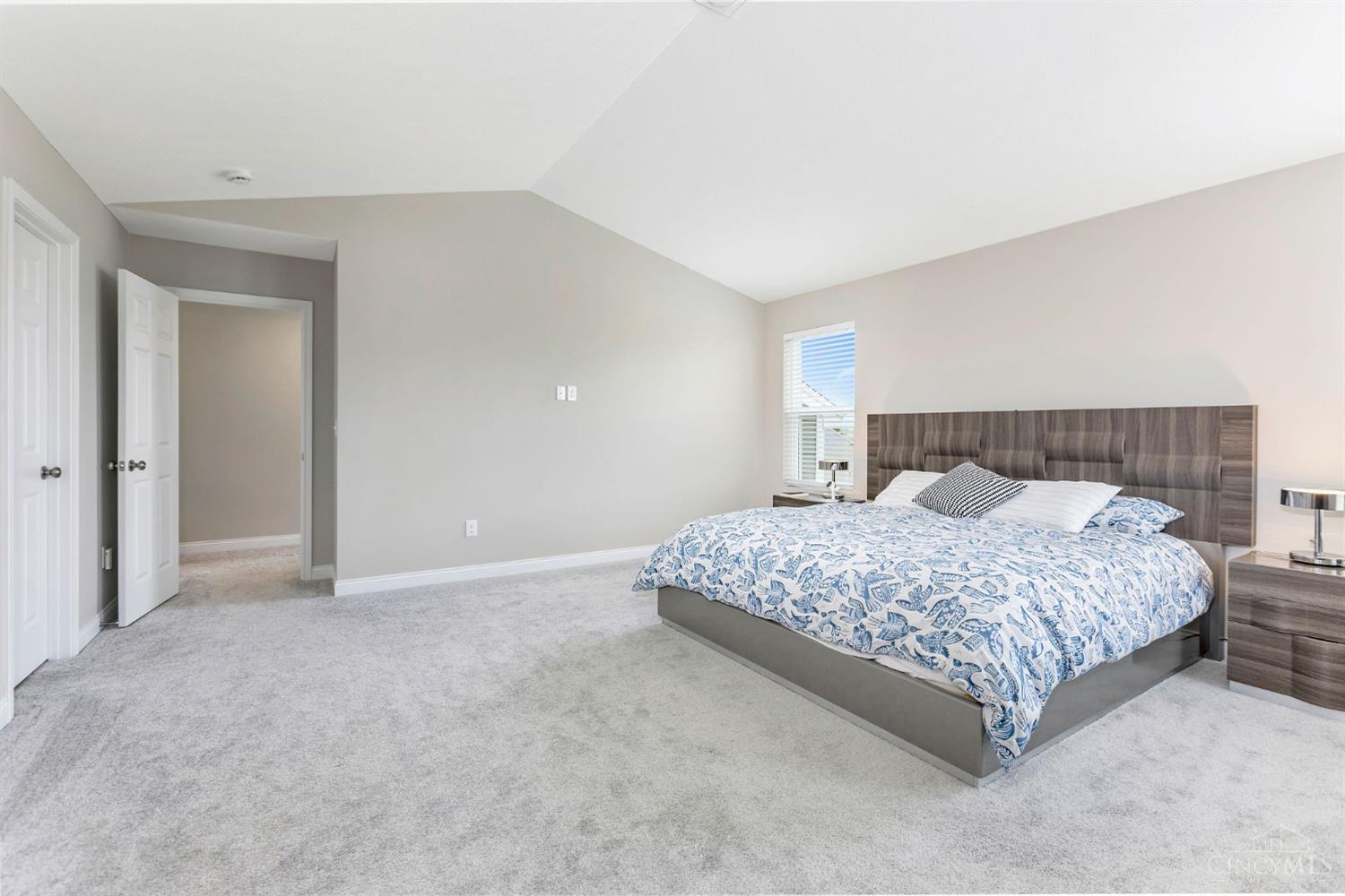 10114 Gully Pass Drive, Washington Twp, OH, 45458 — photo 30