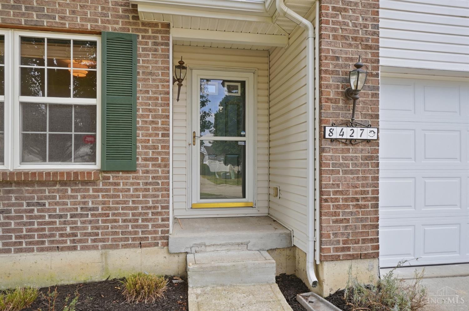 8427 Gettysburg Lane, Hamilton Twp, OH, 45039 — photo 4