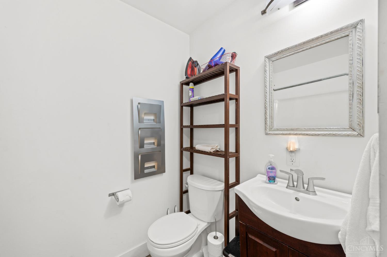 16 Thirteenth Street, Cincinnati, OH, 45202 — photo 46