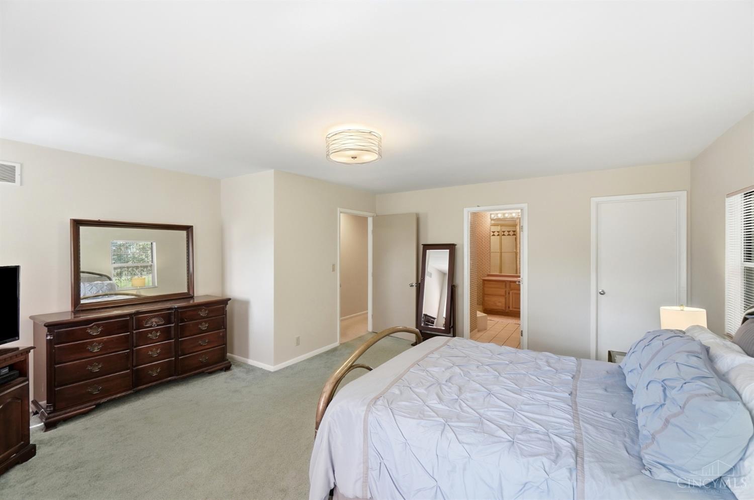 526 Chisholm Trail