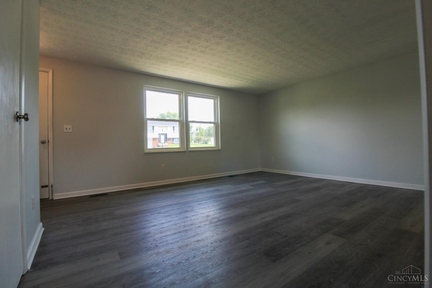 1394 Karahill Drive, Forest Park, OH, 45240 — photo 4