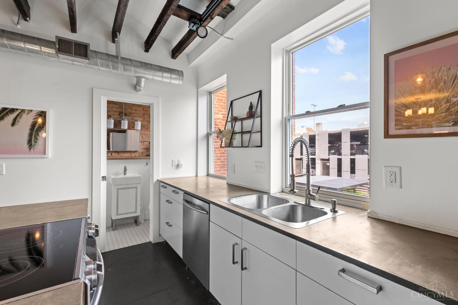 16 Thirteenth Street, Cincinnati, OH, 45202 — photo 30