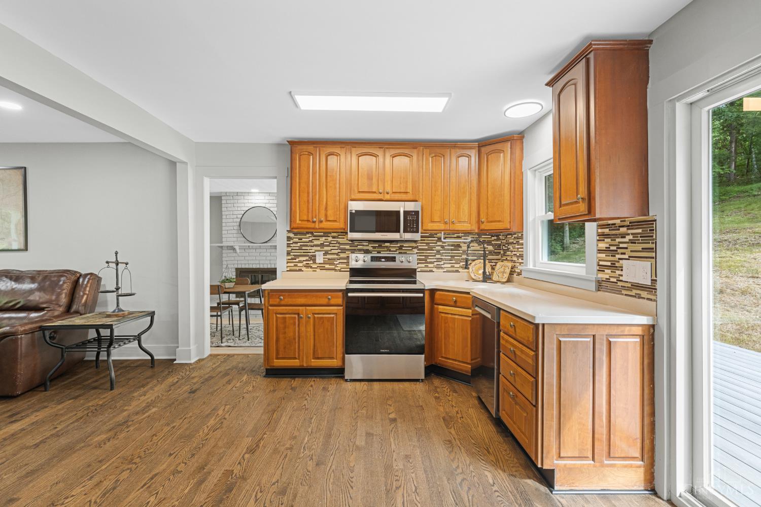 892 Happy Lane, Miami Twp, OH, 45150 — photo 12
