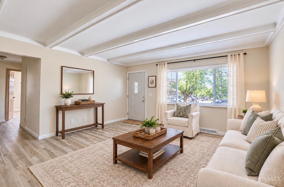 3065 Aquadale Lane, Cincinnati, OH, 45211 — photo 5