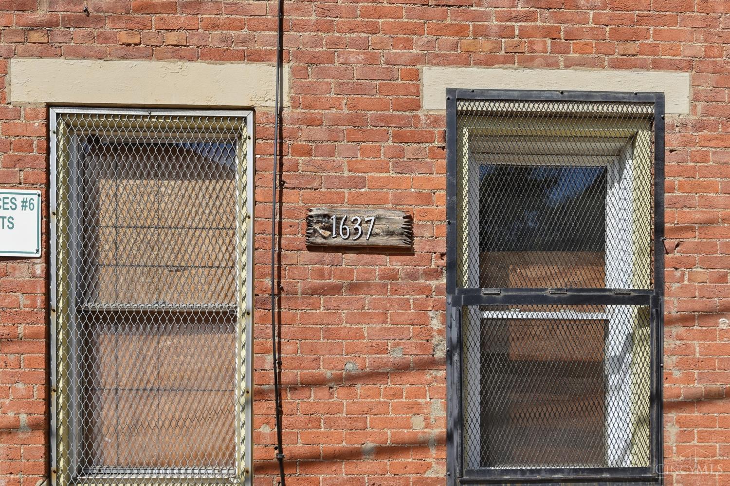 1637 Hughes Street, Cincinnati, OH, 45202 — photo 27