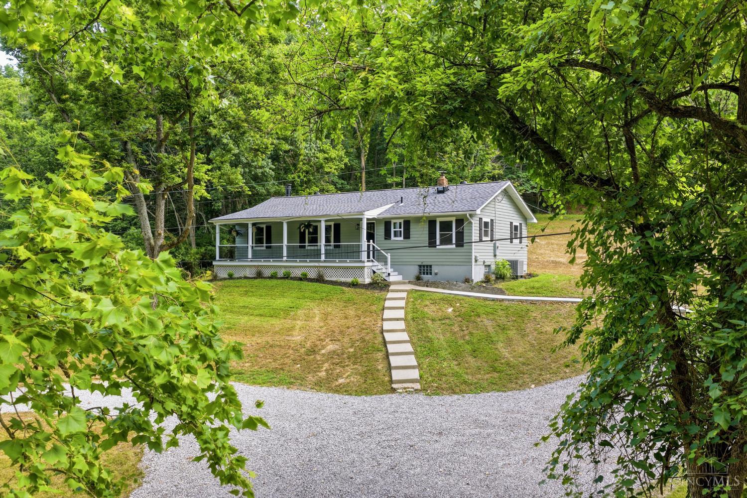 892 Happy Lane, Miami Twp, OH, 45150 — photo 4