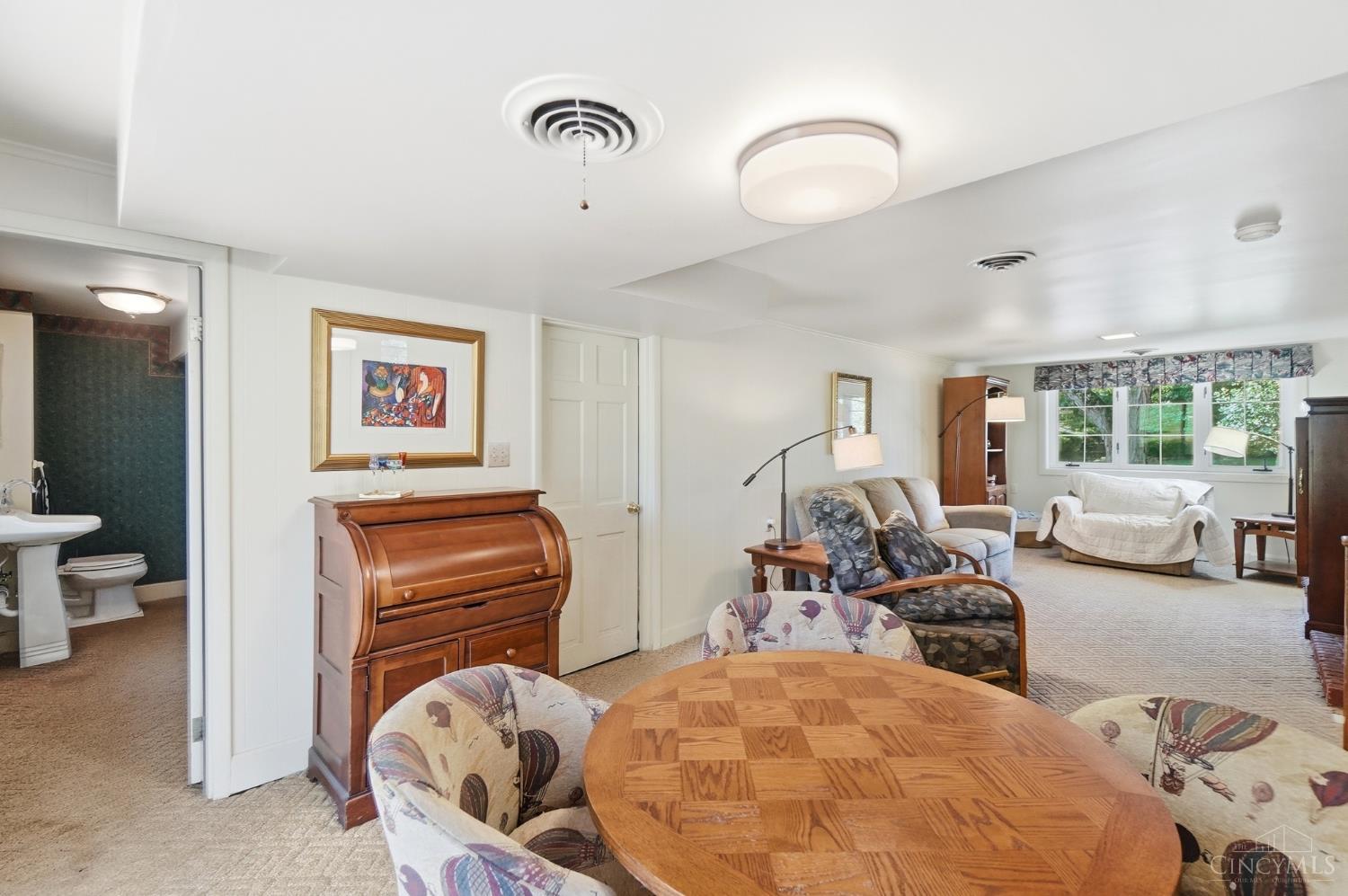 526 Chisholm Trail