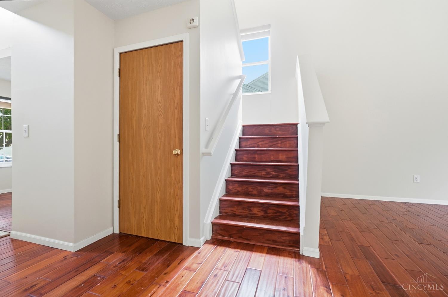 8427 Gettysburg Lane, Hamilton Twp, OH, 45039 — photo 25