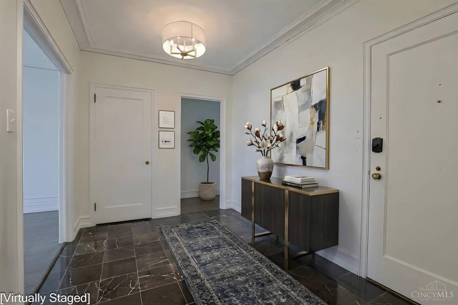 Photo 4 of Sale Pending at 3900 Rose Hl Ave #801B, Cincinnati, OH 45229 | MLS# 1893347 | Listing updated on 2026-09-14