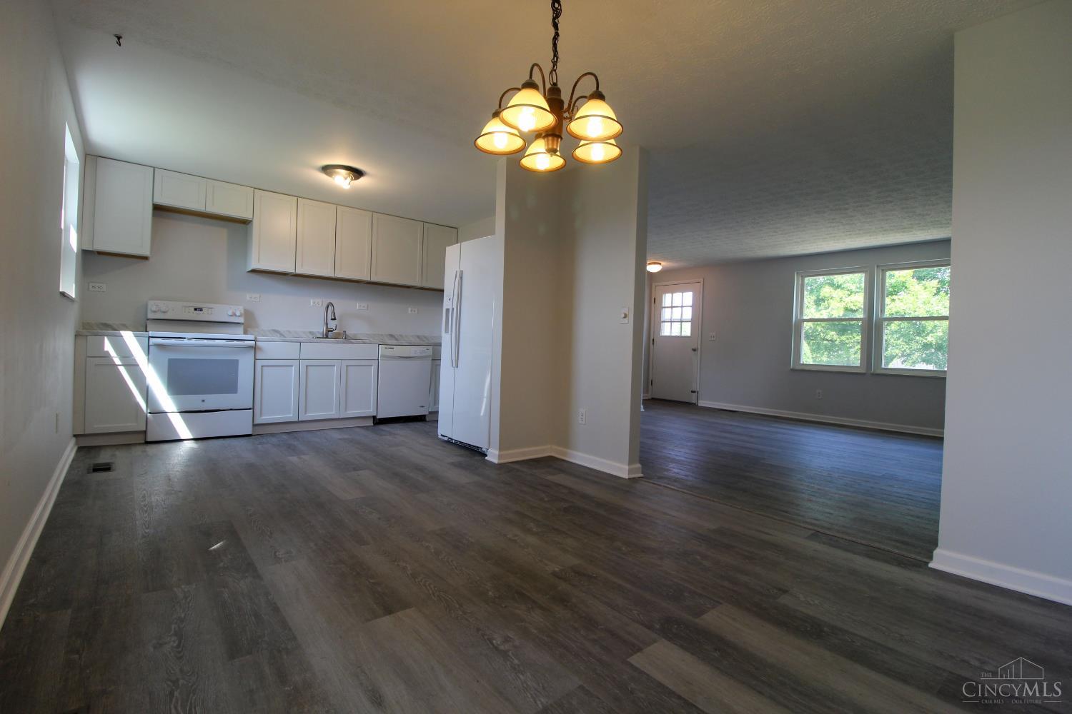 1394 Karahill Drive, Forest Park, OH, 45240 — photo 8