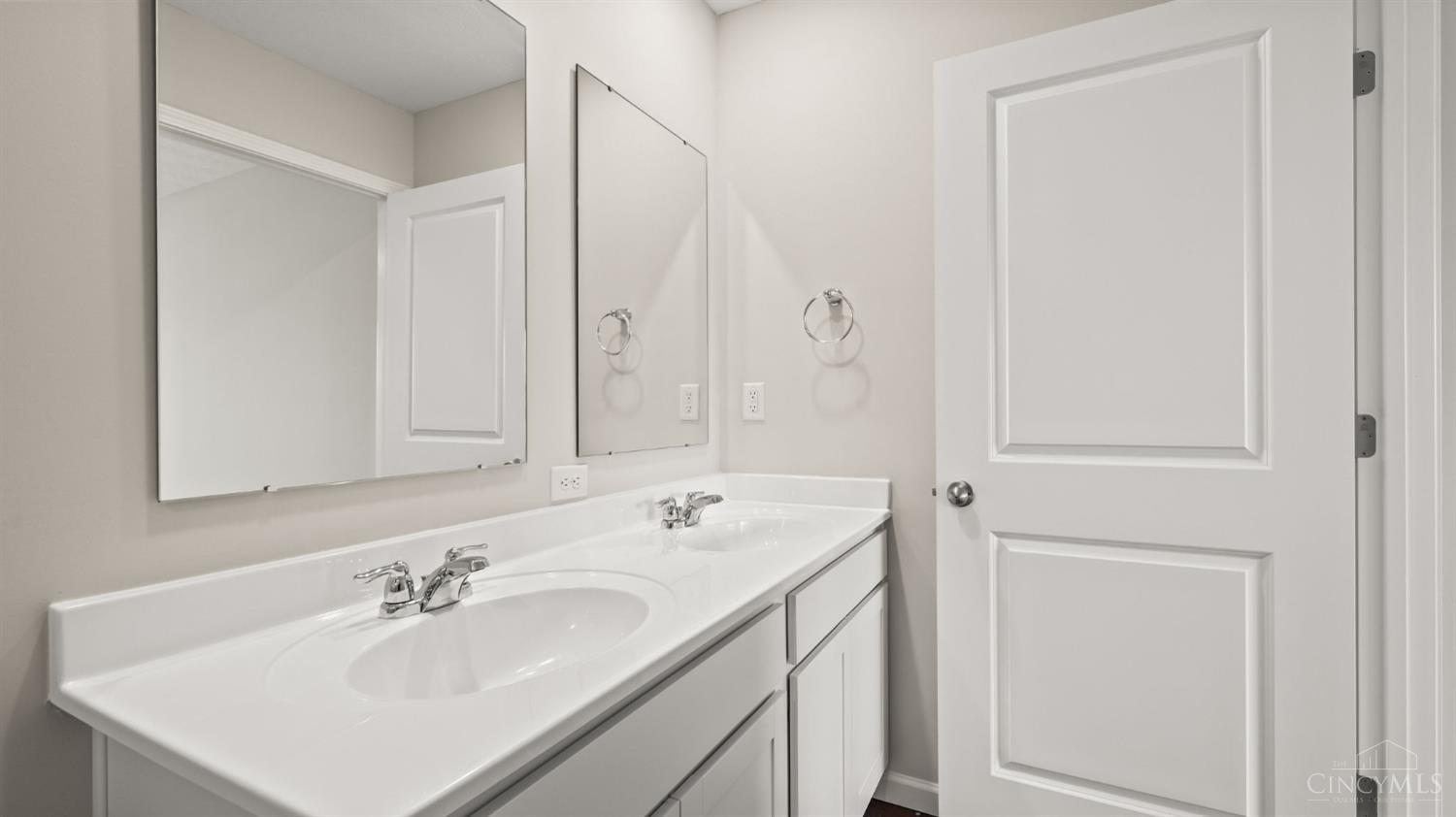10316 Mae Court, Colerain Twp, OH, 45251 — photo 28