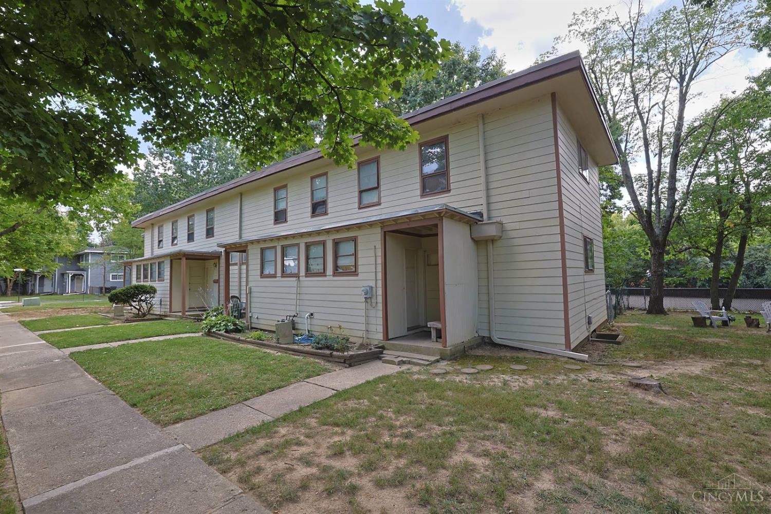 33 Farragut Road, Greenhills, OH, 45218 — photo 29